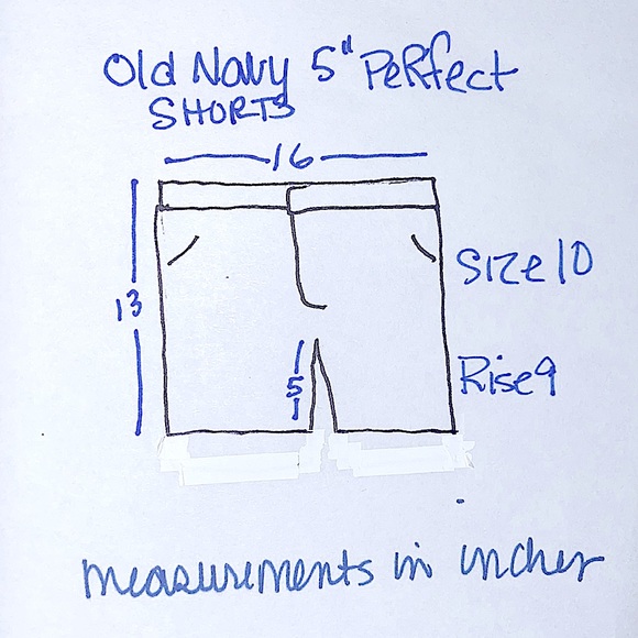 Old Navy Perfect 5” Shorts. Size 10. Old Navy Favorite Khakis. Black. Low Rise. - Picture 5 of 7